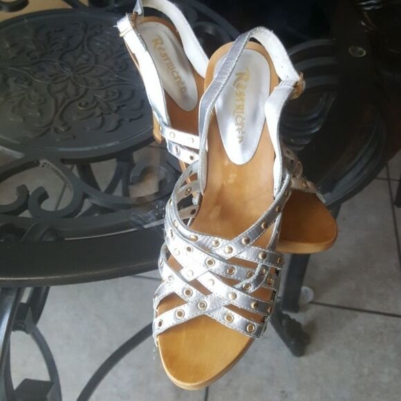 WOMEN Strap Silver and Gold Sandals - Picture 3 of 3